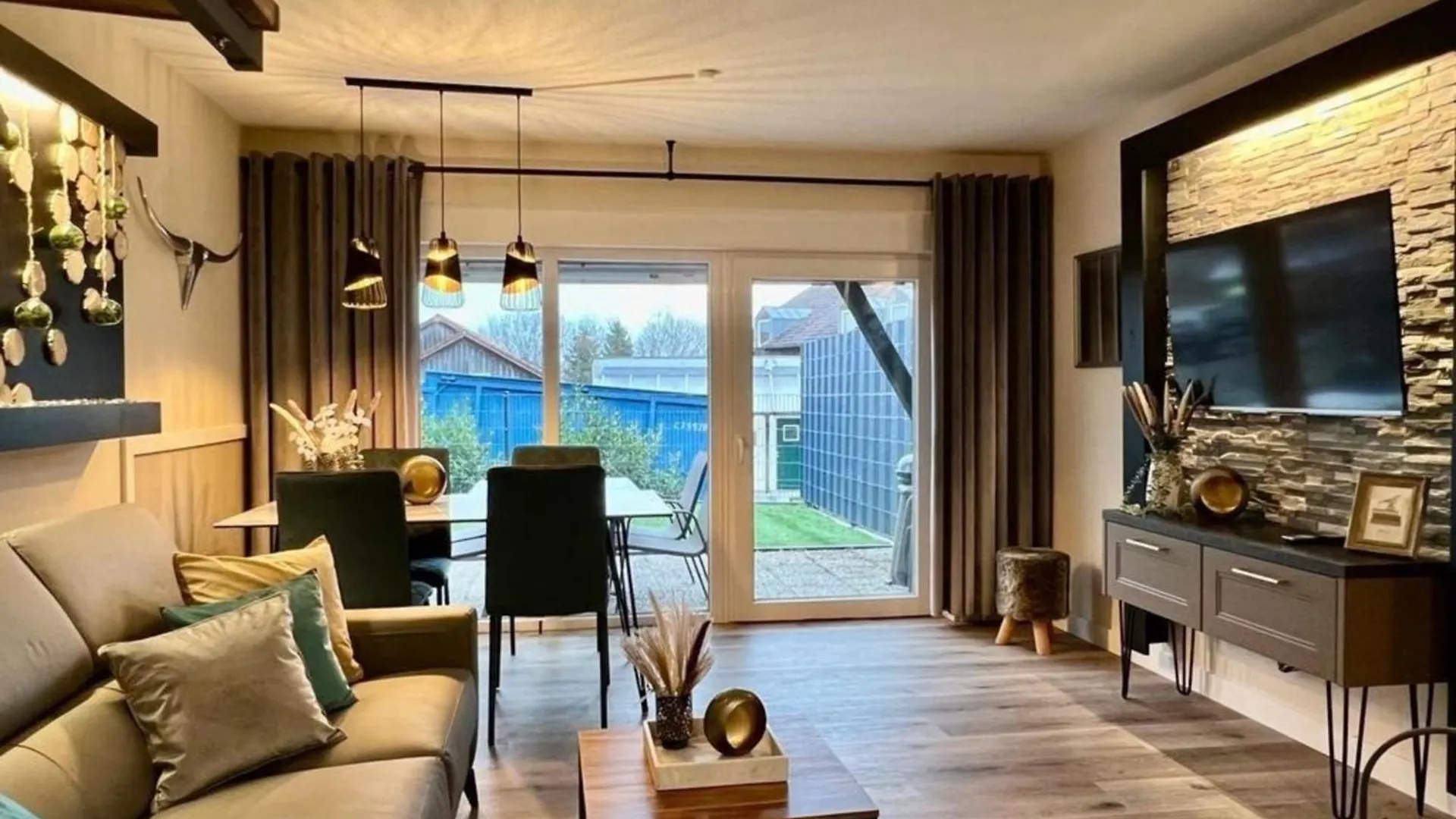 Luxurioeses, Renoviertes Haus Mit Garten, Gratis Wlan, Hund Willkommen 잔트 0*,
